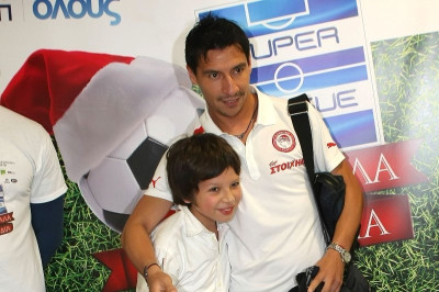 Ολυμπιακός: Για τρίτη φορά πατέρας ο Κοντρέρας