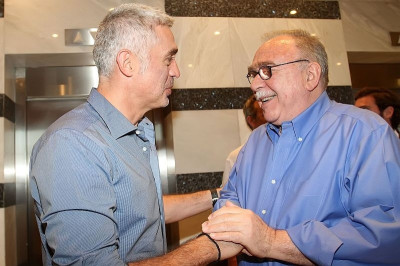 Στήριξε Νικοπολίδη και ο Κόκκαλης