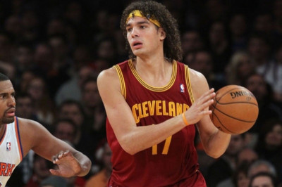 Κλίβελαντ Καβαλίερς: Τέλος η χρονιά για τον Άντερσον Βαρεχάο