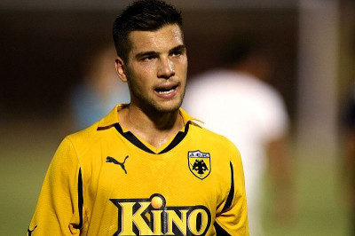 Αρκούδας: «Η ΑΕΚ δεν πρέπει να είναι χαμηλά»