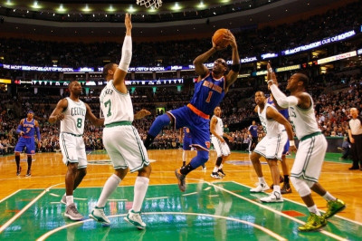 Νιου Γιορκ Νικς: Ταιριαστός παγκίτης ο Αμάρε