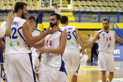 Πανελευσινιακός: «Ανάσανε» επί του Περιστερίου (photos)