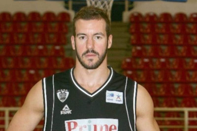 Χαριτόπουλος: «Να δώσουμε ό,τι έχουμε»