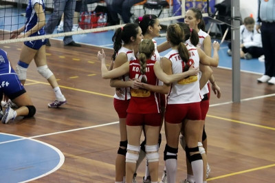 Ολυμπιακός: Ξεπέρασε... Παναθηναϊκό, 3-0 τους Τράχωνες