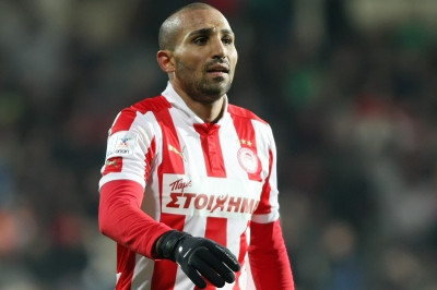 Τζεμπούρ: «Συμφωνήσαμε να μείνω για τρία χρόνια»