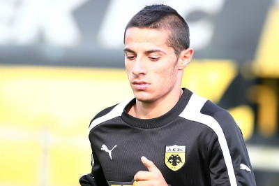 ΑΕΚ: Χαμόγελα για Καλογέρη