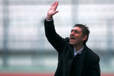 Παντελίδης: «Χαμογελαστοί, όχι όμως χαρούμενοι»