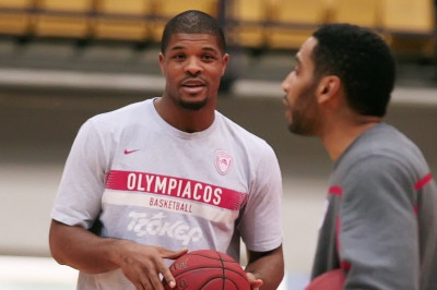 Χάινς: «Ο Ολυμπιακός πρέπει να κερδίσει τον Παναθηναϊκό»