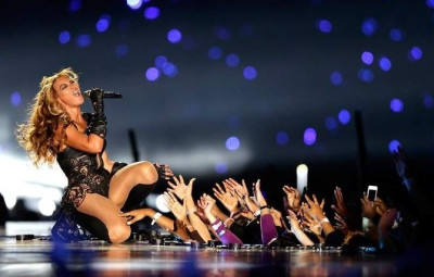 Super Bowl: Το εντυπωσιακό σόου της Μπιγιονσέ (Video-Photos)