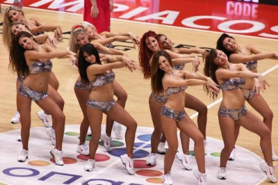 Ολυμπιακός: Red Drops on... fire (Video)