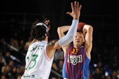 Ευρωλίγκα: Όταν ο «Σάρας» κάνει πως... δεν βλέπει (videos)