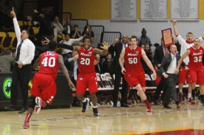 NCAA: Buzzer-beater από τα λίγα (video)