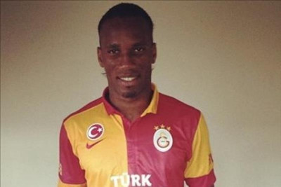 Γαλατάσαραϊ: Η άφιξη του Ντρογκμπά στην Κωνσταντινούπολη (video)