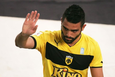 ΑΕΚ: Προβλήματα για τρεις