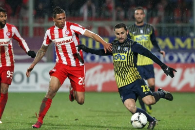 Ναβάρο: «Δεν χρειαζόταν το διαιτητή ο Ολυμπιακός»