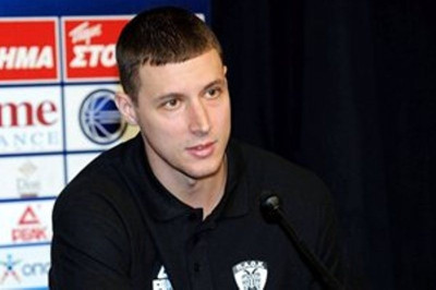 Μακ Γκραθ: «Παραβιάστηκε το συμβόλαιό μου»