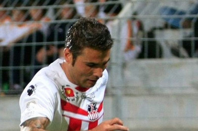 Αζαξιό: Τρεις εβδομάδες εκτός ο Μούτου