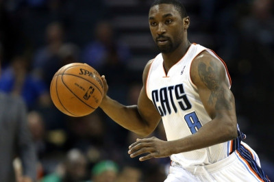 Σάρλοτ Μπόμπκατς: Τα… πήρε ο Μπεν Γκόρντον