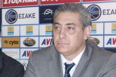 Κουφός: «Με περίσσια σοβαρότητα»