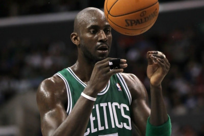 Μπόστον Σέλτικς: Στέλνουν Γκαρνέτ στους Κλίπερς