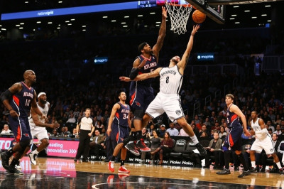 Μιλγουόκι Μπακς: «Κούρσα» για Τζος Σμιθ