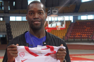 Ολυμπιακός: Με το Νο 14 ο Πέρκινς (photo)