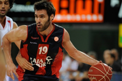 Σαν Εμετέριο: «Πρέπει να νικήσουμε τον Ολυμπιακό»