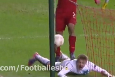 Λίβερπουλ: Πάτησε τον Χούμποτσαν ο Σουάρες! (video)