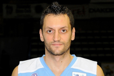 Κουμπούρας: «Να ελέγξουμε το ρυθμό»