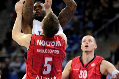 Κάχα Λαμποράλ: Οι αριθμοί με Ολυμπιακό