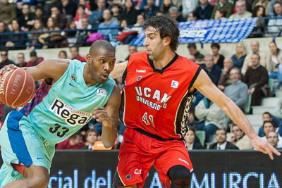 Μπαρτσελόνα: Νίκησε με νταμπλ-νταμπλ Τόμιτς