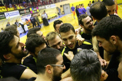 Νότιος Όμιλος: Αμετάβλητη η κορυφή