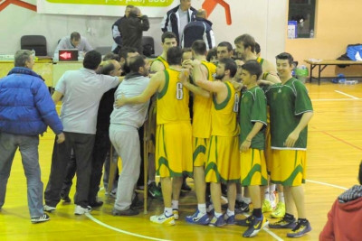 2ος Όμιλος Νότου: Φουλ της έδρας