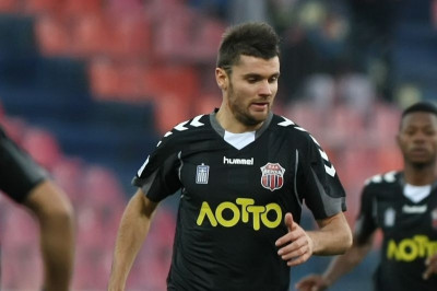 Καλογέρης: «Νίκες στην έδρα μας»