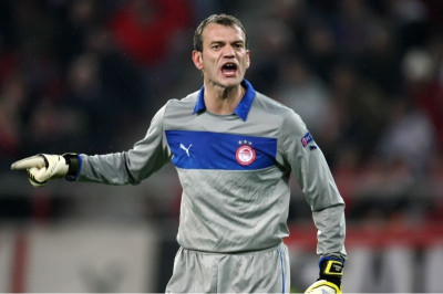 Κάρολ: «Άμεσα... πρωτάθλημα, νίκες στα ντέρμπι και καλό ποδόσφαιρο»