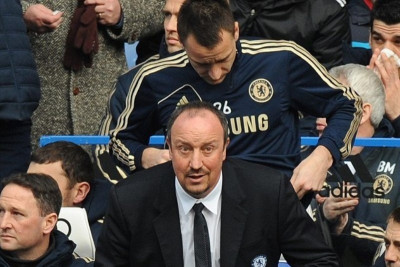 Τσέλσι: Μπενίτεθ, ο… interim one! (photos+video)