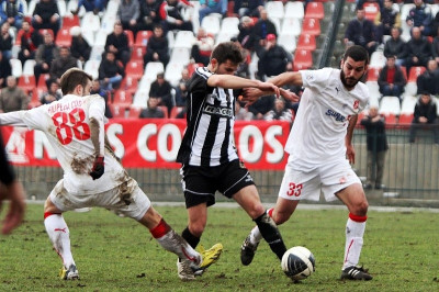 Έ«χ»ασε την ευκαιρία ο Πανσερραϊκός, 0-0 με Επανομή