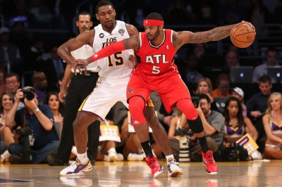 Λος Άντζελες Λέικερς: Παίρνει θέση ο… Τζος Σμιθ