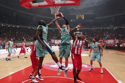 Ουάλας: «Μεγάλη η νίκη επί του Ολυμπιακού»