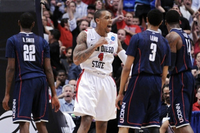 Γκόλντεν Στέιτ Ουόριορς: Δεκαήμερο σε Μάλκολμ Τόμας