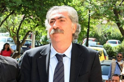Για... μετάφραση η απόφαση έκδοσης του Ψωμιάδη
