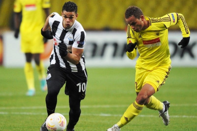 Νιούκαστλ: Τέλος η σεζόν για Μπεν Αρφά