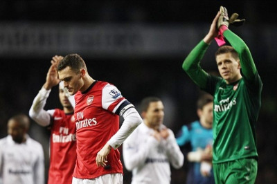 Άρσεναλ: Αποχωρούν Σέζνι και Βερμάλεν