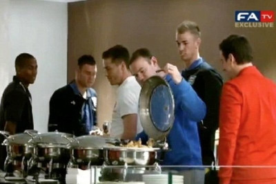 Εθνική Αγγλίας: Ο Ρούνεϊ, ο Λάμπαρντ και ο… κιθαρίστας (photos+videos)