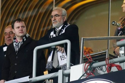 Φουλ... επίθεση για «καθαρή μπάλα» από Σαββίδη