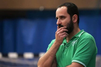 Παναθηναϊκός: Ανακοινώθηκε η παραμονή Ρούση