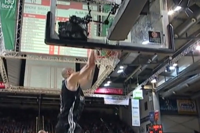 Μπάμπεργκ: Η φάση της βραδιάς από Γκαβέλ και Ζίρμπες (video)