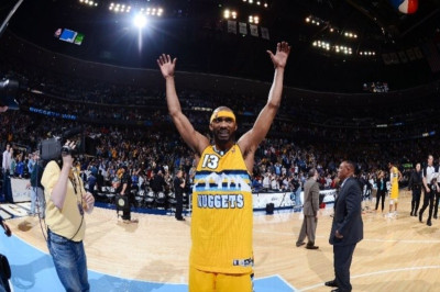 NBA: Στα 14 το σερί των Νάγκετς