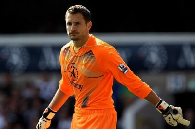 Λος Άντζελες Γκάλαξι: Μήνυση σε ανύπαντρη μητέρα ο Κουντιτσίνι! (photos)