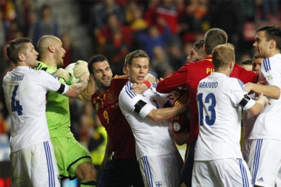 Ισπανία – Φινλανδία: Η… σύρραξη Σίλβα – Μόισαντερ (video)